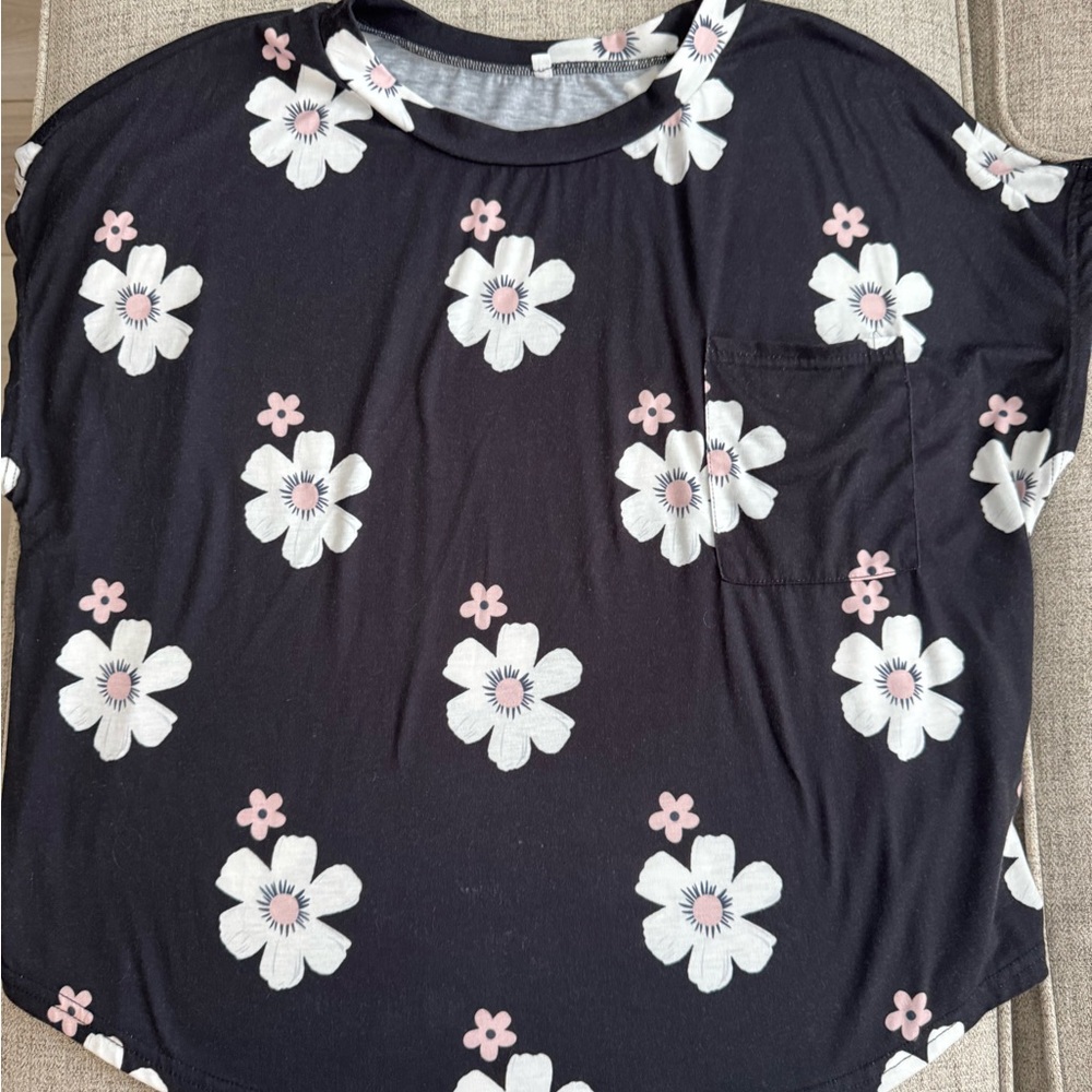 Floral Black and White Women's Top